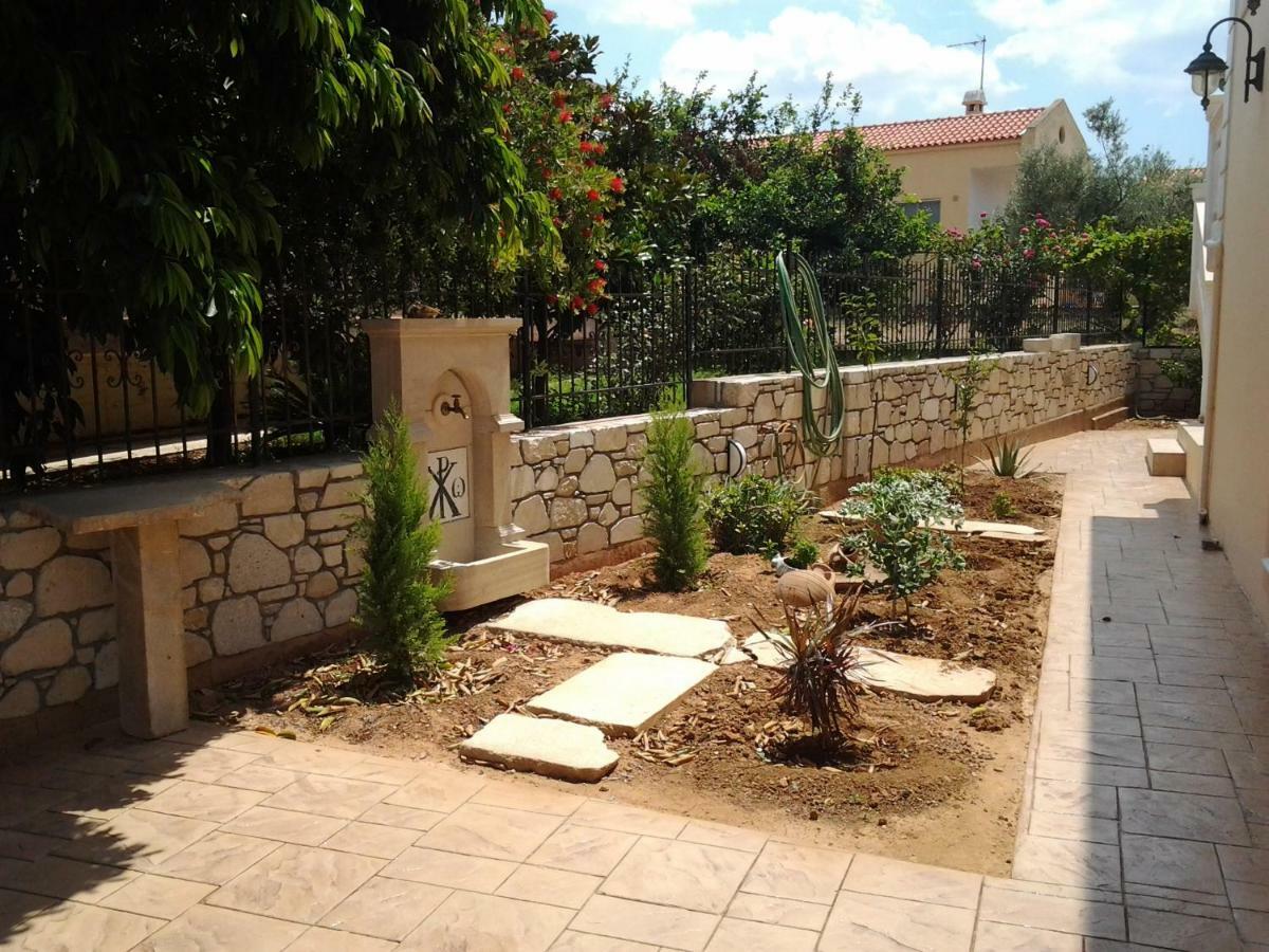Father'S House In Kissamos Korfalonas Екстер'єр фото
